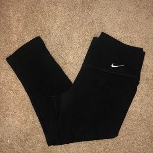 Nike Crop Leggings